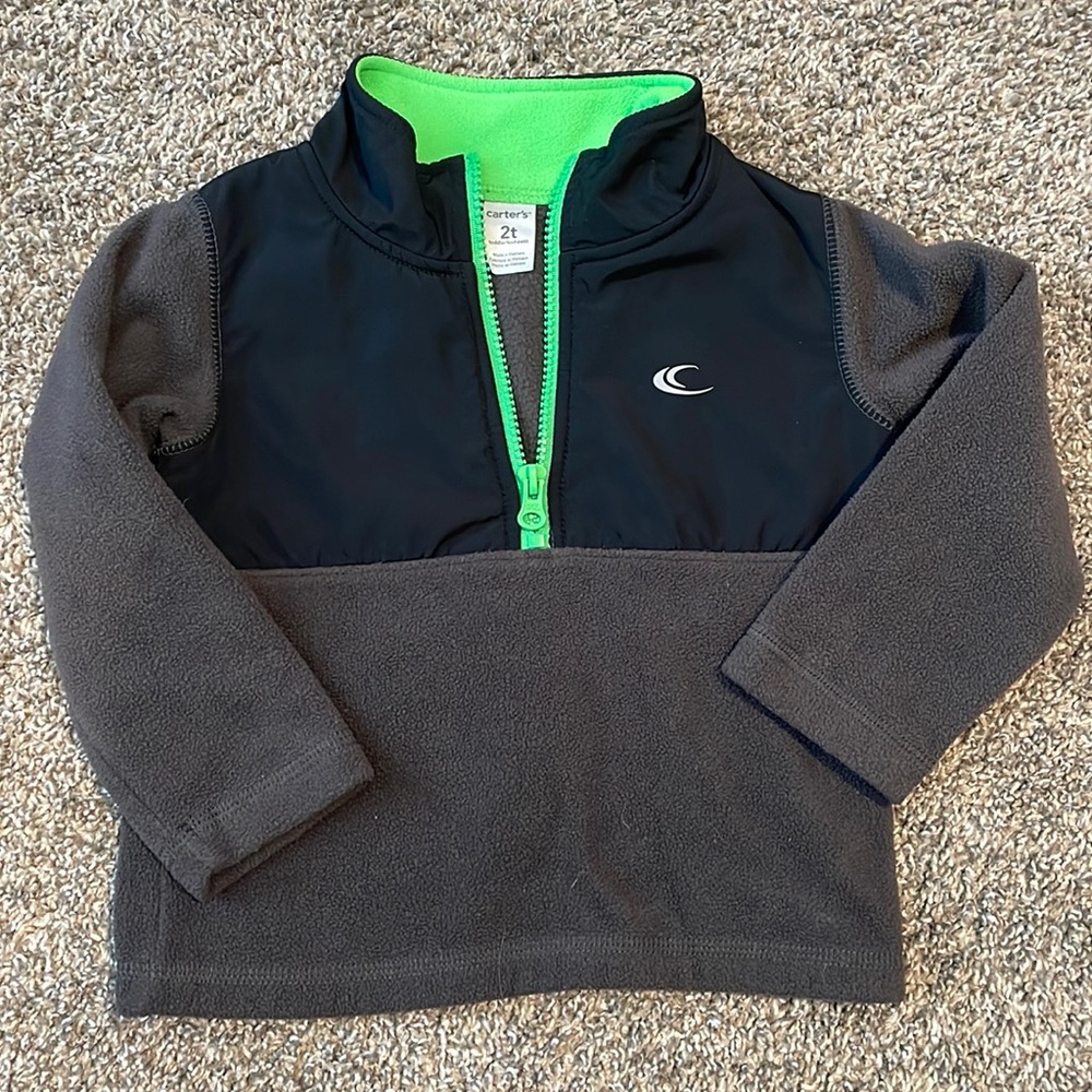 Boys Carter’s 2T fleece quarter zip.